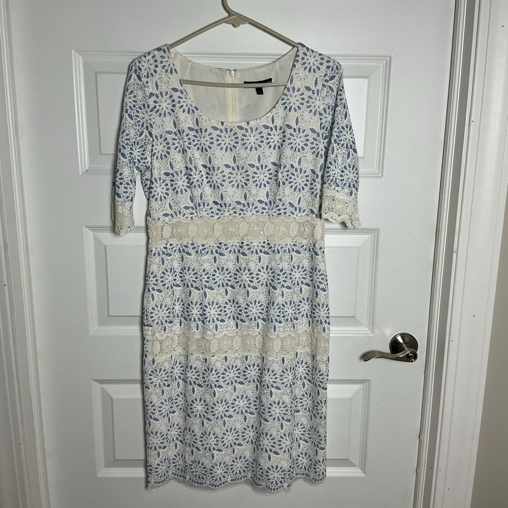 Chic White and Blue Floral Lace Maxi Dress